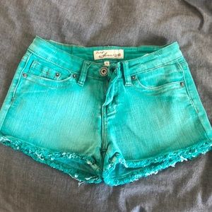 Vintage Havana green shorts